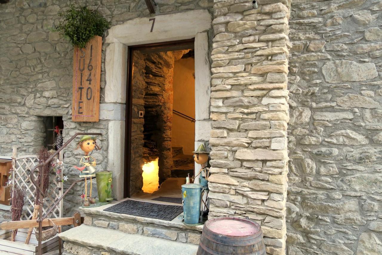 Romantica Suite Con Vasca Idromassaggio Αόστα Εξωτερικό φωτογραφία